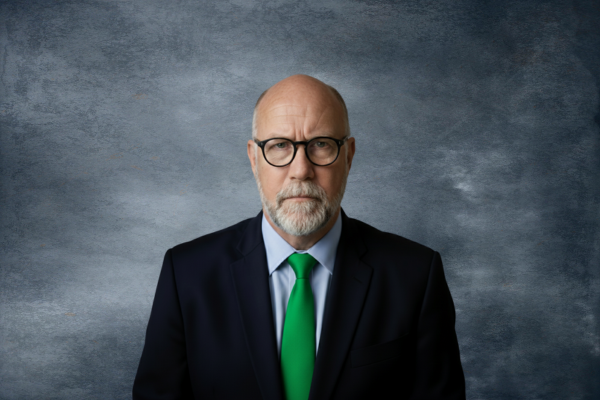 Gary L. Gray, Consultant